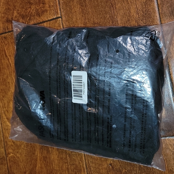 Fashion Nova A Hot Mesh Bodysuit Black 1X - Picture 8 of 8